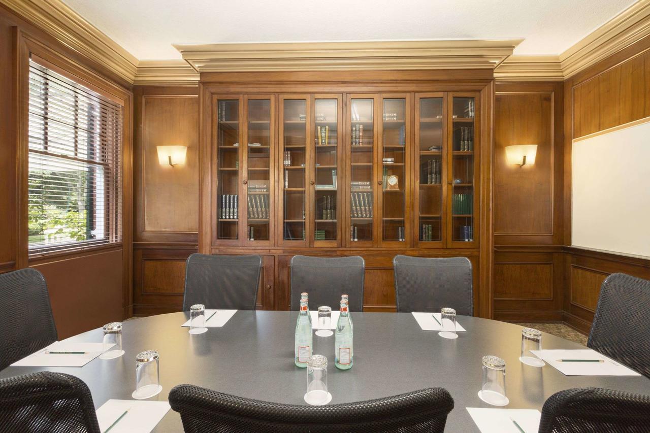 Ivey Spencer Leadership Centre Hotel London Kültér fotó